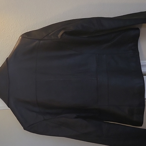 Wilson's Women's Leather Jacket - Picture 6 of 6